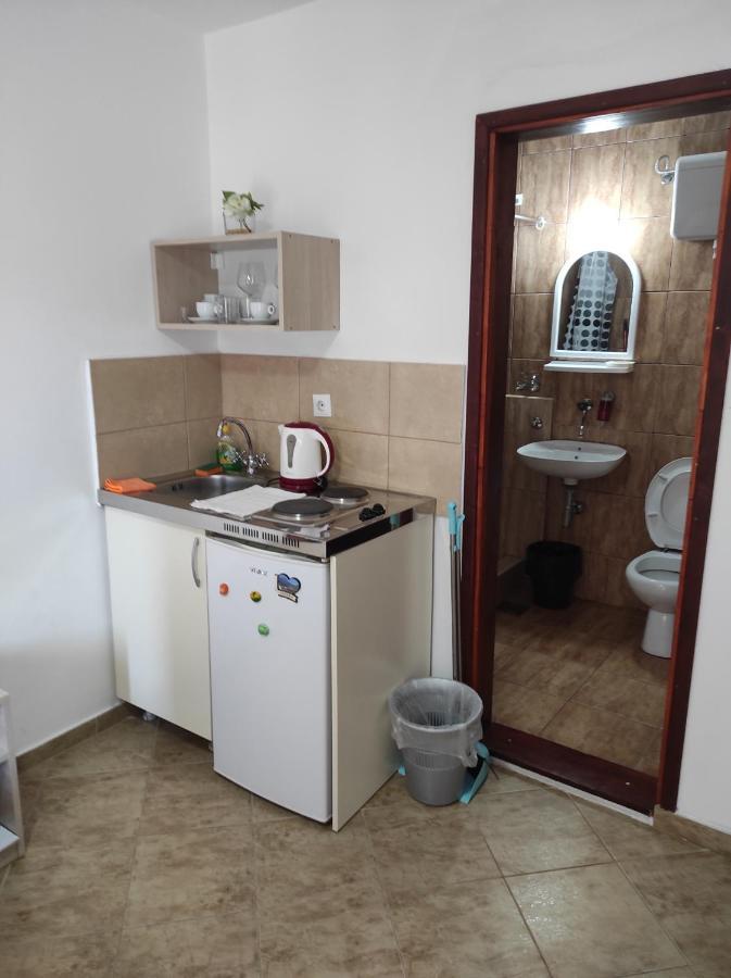 סוטומורה Apartments Skala מראה חיצוני תמונה