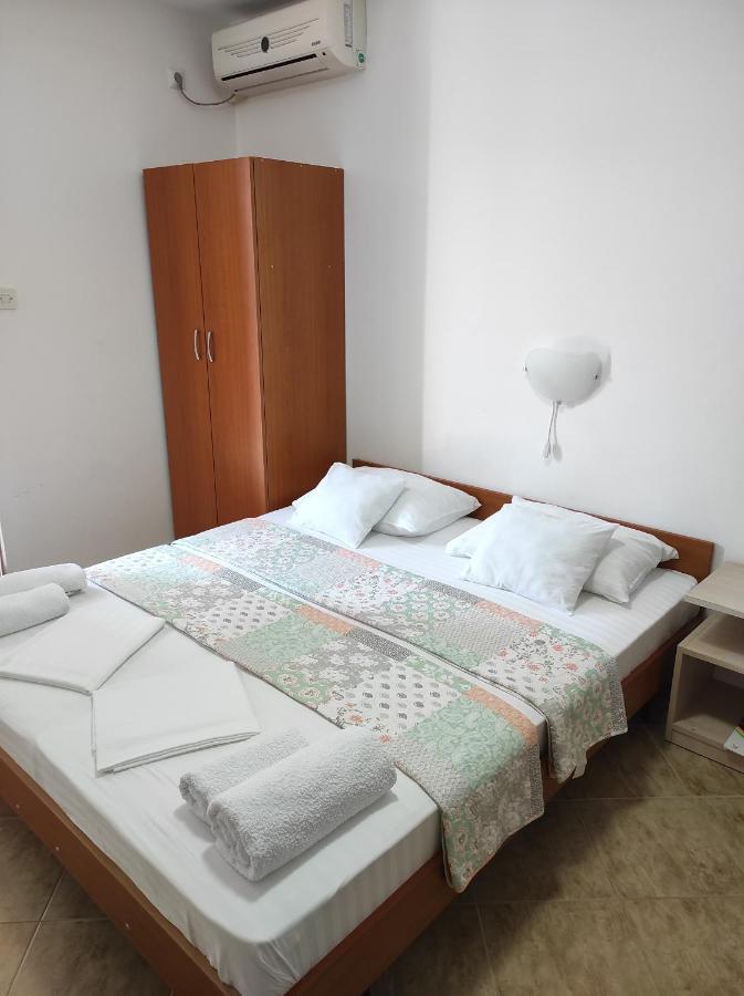 סוטומורה Apartments Skala מראה חיצוני תמונה