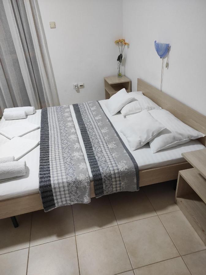 סוטומורה Apartments Skala מראה חיצוני תמונה