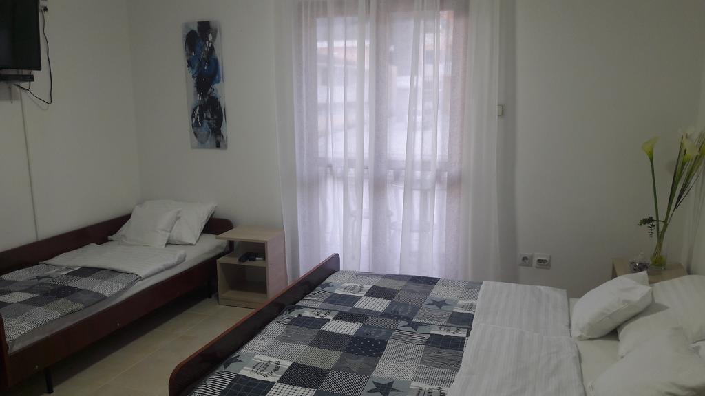 סוטומורה Apartments Skala מראה חיצוני תמונה