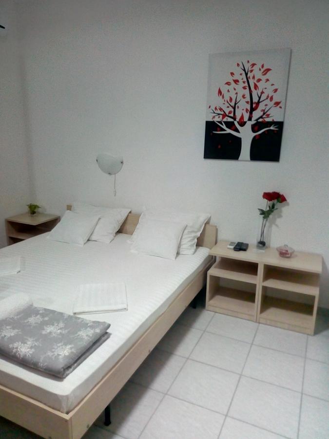 סוטומורה Apartments Skala מראה חיצוני תמונה