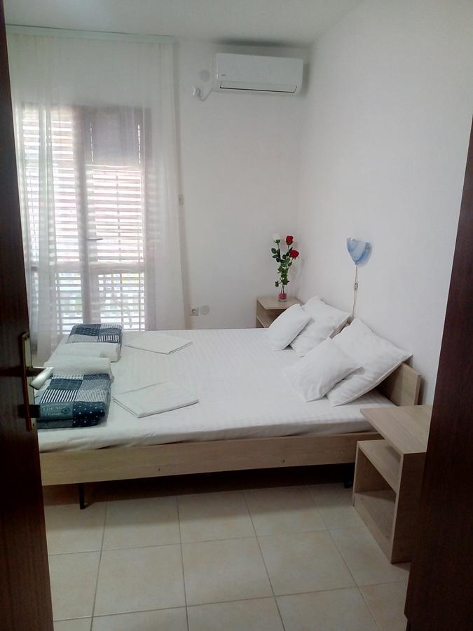 סוטומורה Apartments Skala מראה חיצוני תמונה