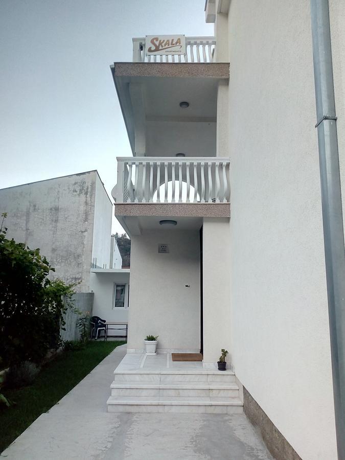 סוטומורה Apartments Skala מראה חיצוני תמונה