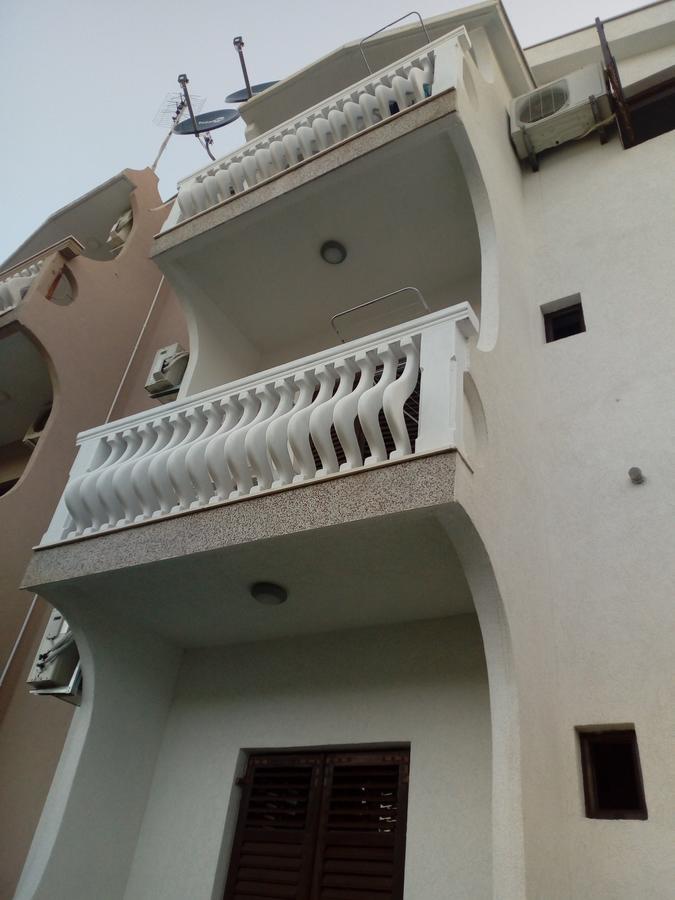 סוטומורה Apartments Skala מראה חיצוני תמונה