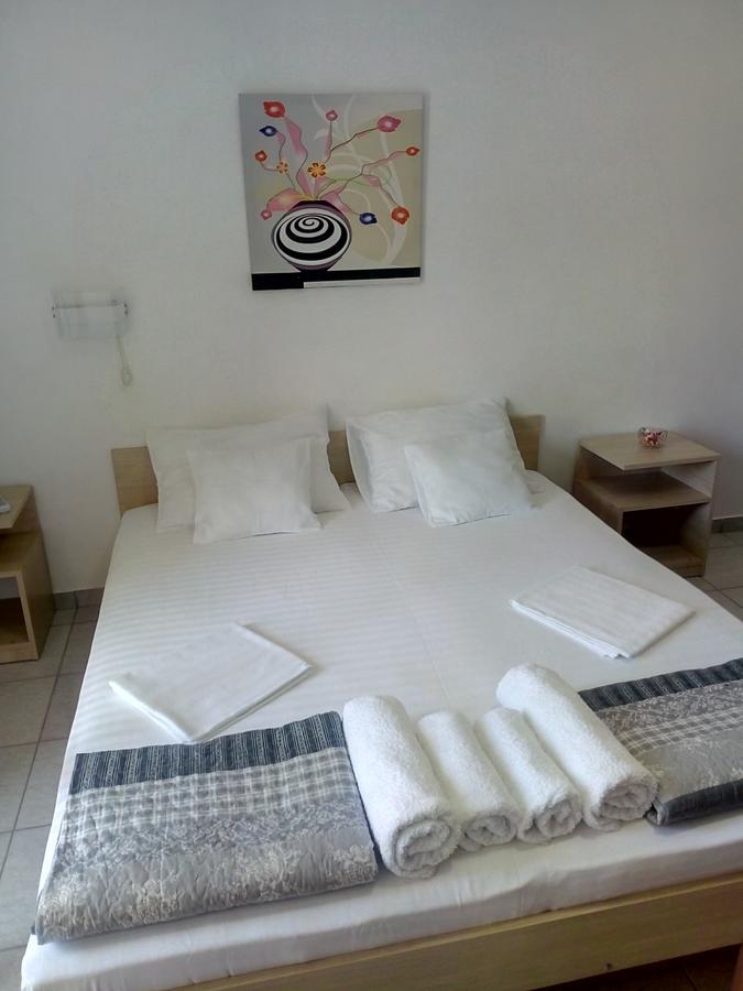 סוטומורה Apartments Skala מראה חיצוני תמונה