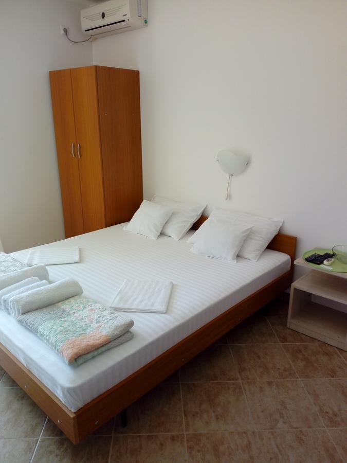 סוטומורה Apartments Skala מראה חיצוני תמונה